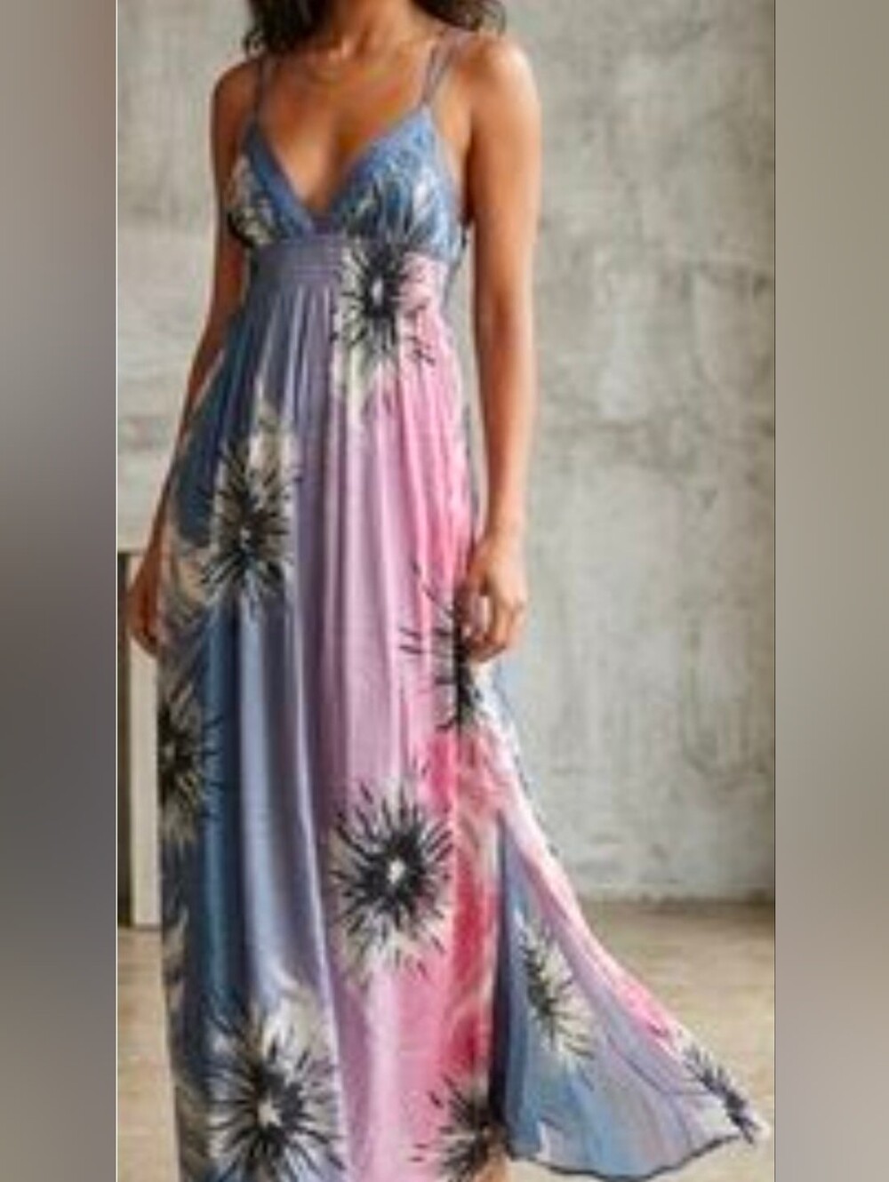 Bebe Multi-Colored Floral Smocked Waist Maxi Dress Spaghetti Straps/Crisscross M